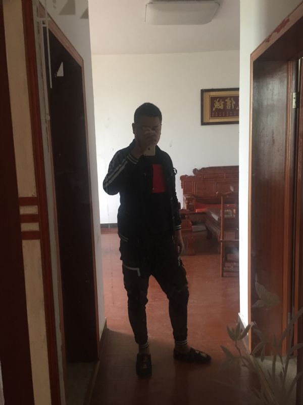 MC无所畏惧的第一张照片--邵武交友网