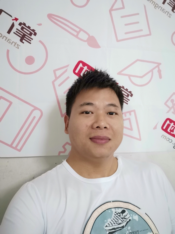 轻静地行走着的第一张照片--邵武交友网