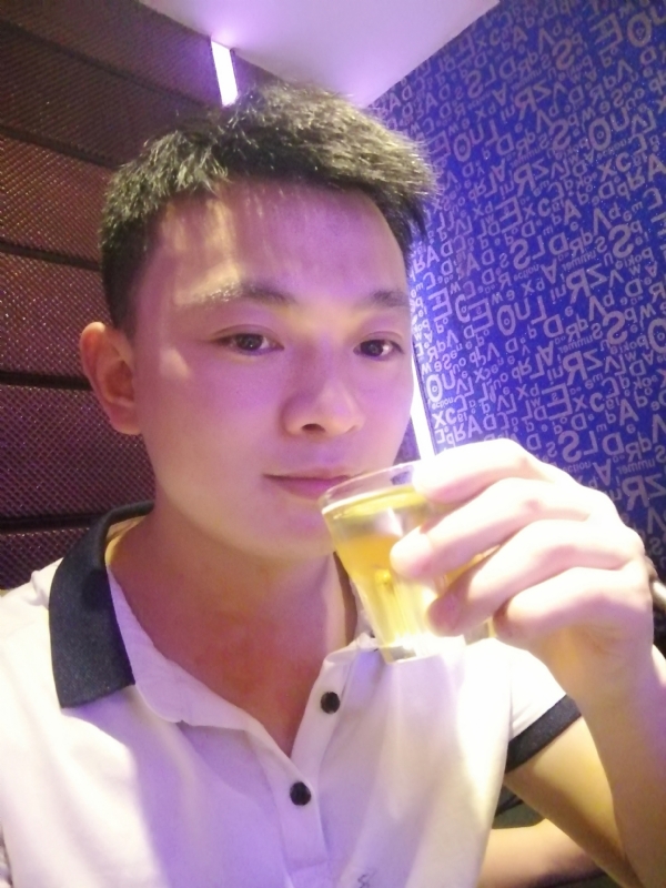 幸福的拥抱的第一张照片--邵武交友网