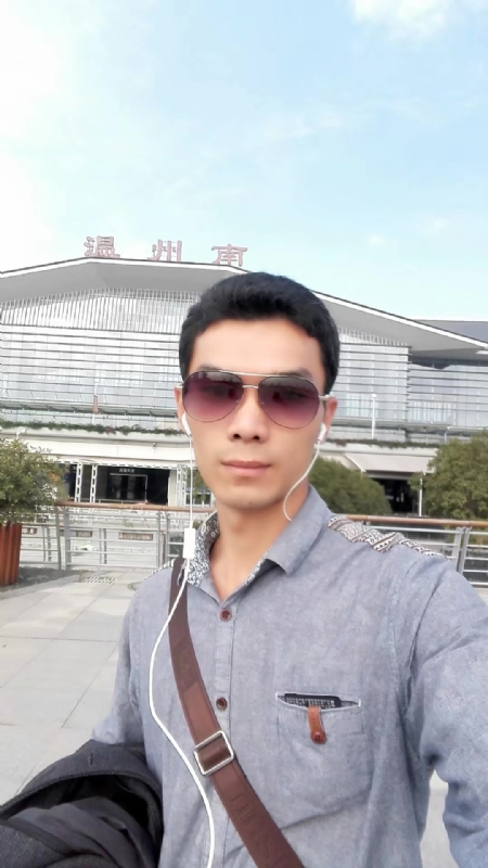错把真心喂了狗的第三张照片--邵武交友网